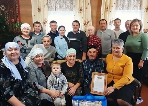 Зур Сәрдек авылында яшәүче Мансур Шәфигуллин  90 яшьлек юбилеен билгеләп үтте