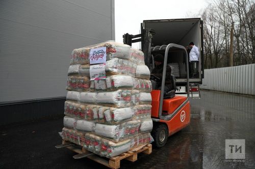 Татарстанские волонтеры помогли собрать более 918 тонн гуманитарной помощи для Донбасса