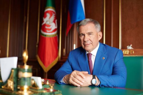 Рустам Минниханов опубликовал видеопоздравление по случаю Рамадана