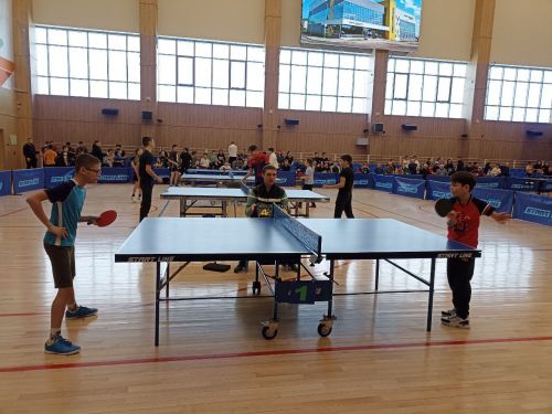 Кукмараның “Барс Арена” спорткомплексы теннисчыларны үзенә җыйды