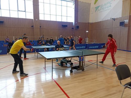 Кукмараның “Барс Арена” спорткомплексы теннисчыларны үзенә җыйды