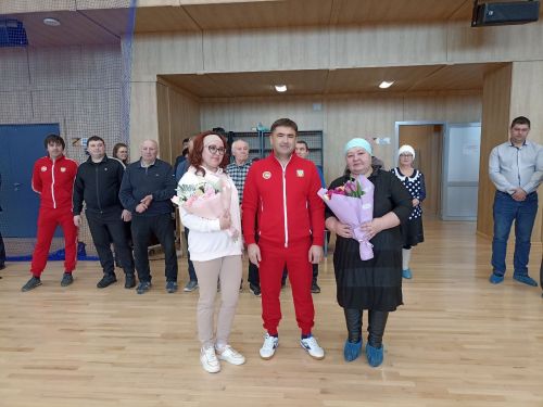 Кукмараның “Барс Арена” спорткомплексы теннисчыларны үзенә җыйды