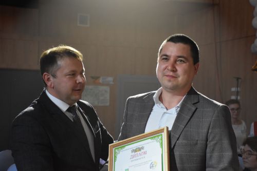Кукмарада хезмәт алдынгыларын хөрмәтләделәр