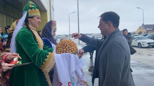 Кукмарада хезмәт алдынгыларын хөрмәтләделәр