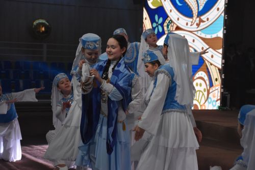 Кукмарада хезмәт алдынгыларын хөрмәтләделәр