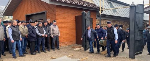 Кукмаралылар тегү фабрикасының генераль директоры Рафаэль Голов белән хушлашты