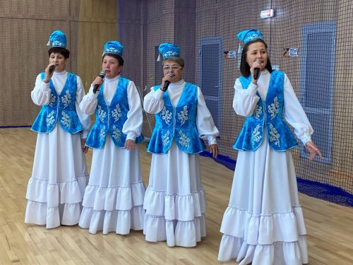 Кукмарада физик мөмкинлекләре чикләнгән кешеләр арасында өстәл уеннары буенча турнир узды
