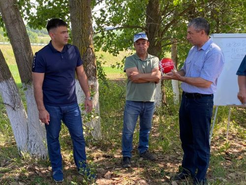 Район башлыгы Сергей Димитриев  авыл хуҗалыгы предприятиеләре җитәкчеләре һәм агрономнары белән очрашты
