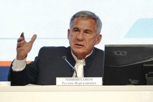 Раис Татарстана поручил усилить работу по предупреждению пожаров из-за засухи