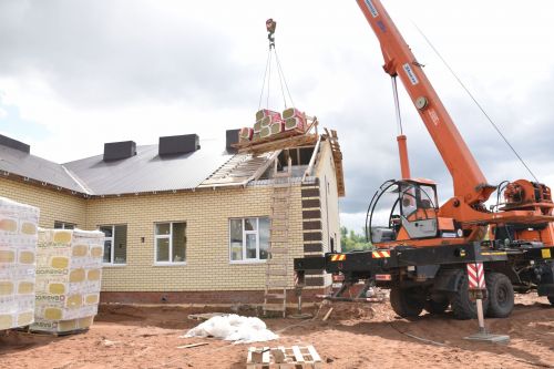 Новый МФЦ в деревне Каенсар Кукморского района объединит под одной крышей школу, детский сад, библиотеку