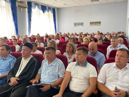Кукмарада районда террорчылыкка каршы көрәш комиссиянең киңәйтелгән утырышы узды
