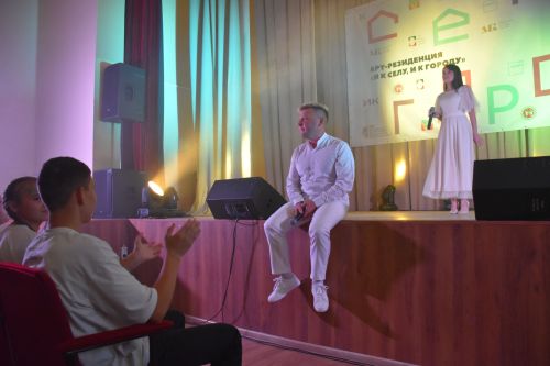 Кукмара районында «Авылга да, шәһәргә дә» дип аталган арт-резиденция эшен төгәлләде