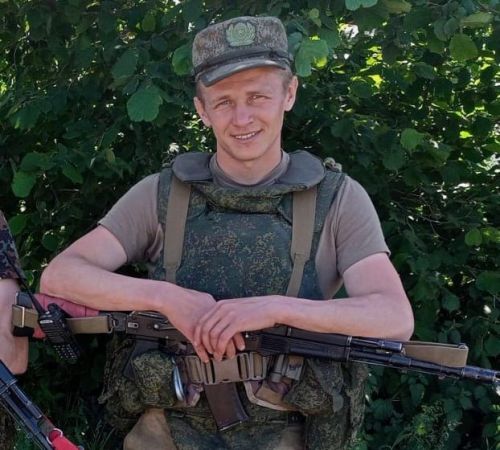 Һәлак булганнан соң Батырлык ордены белән бүләкләнгән Кукмара районы егете Тимур Искәндәровның әнисе улының батырлыгы турында сөйләде
