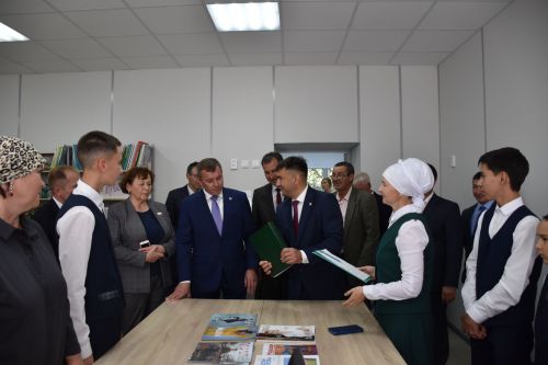 Кукмара районының Зур Сәрдек авылында капиталь ремонттан соң гимназия ачылды