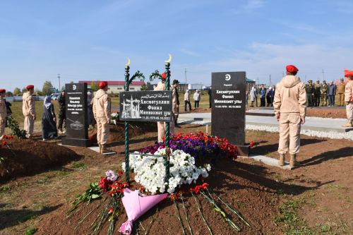 В Кукморе открыли «Аллею Славы»