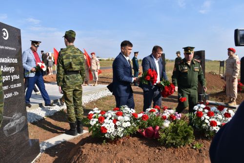 В Кукморе открыли «Аллею Славы»