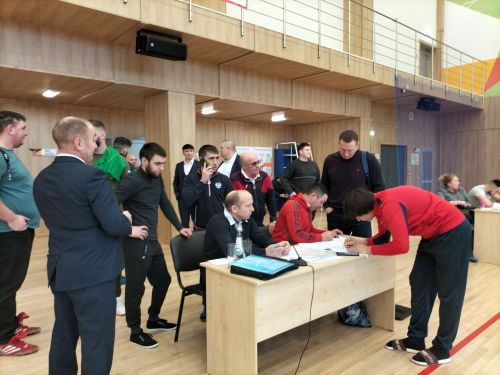 Кукмарада район башлыгы призына милли көрәш турниры узды