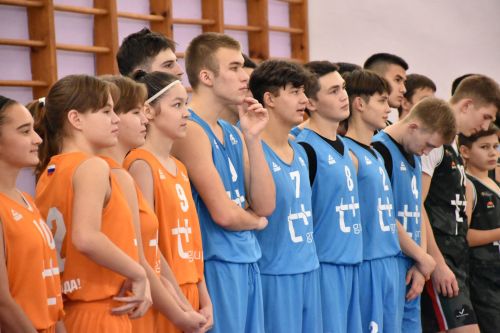Победителями дивизионального этапа Чемпионата ШБЛ «КЭС-БАСКЕТ» стали две команды из Кукмора