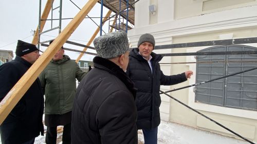 Мәчкәрә авылында реставрация эшләре алып барылучы күпьеллык тарихы булган беренче Җәмигъ мәчетенә ярымай куелды