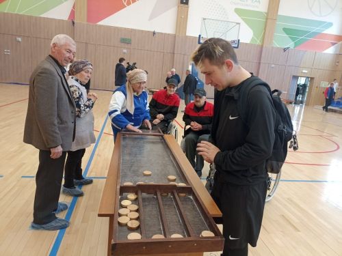 Джакколо, шаффлборд, новус: в Кукморе прошел турнир по настольным играм
