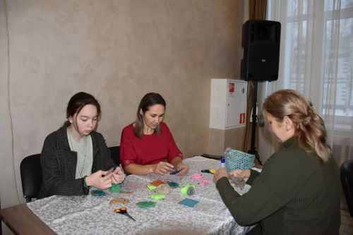 Кукмарада физик мөмкинлеге чикле балалар өчен район башлыгының Чыршы бәйрәме узды