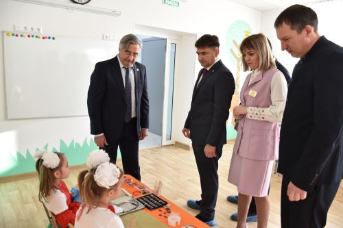 Василь Шайхразиев о Кукморском районе: Вы всегда в рядах лидеров