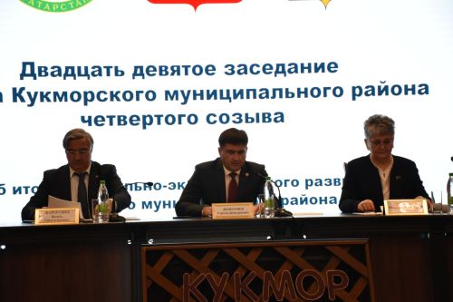 Василь Шайхразиев о Кукморском районе: Вы всегда в рядах лидеров