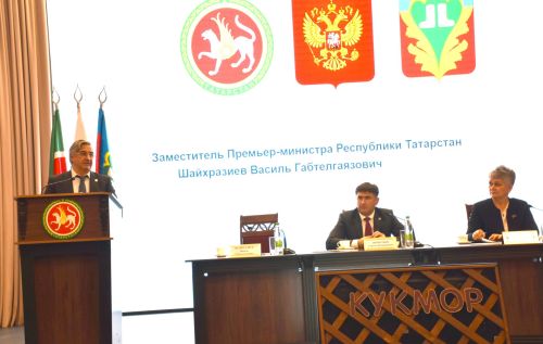 Василь Шайхразиев о Кукморском районе: Вы всегда в рядах лидеров