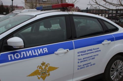 Кукмарада рейд вакытында ЮХИДИ инспекторлары исерткеч эчемлек куллану билгеләре булган ике шоферны ачыклаган