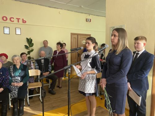 Поч. Сутер мәктәбендә махсус операциядә хәрби бурычын үтәгәндә һәлак булган геройлар истәлегенә мемориаль такталар ачылды