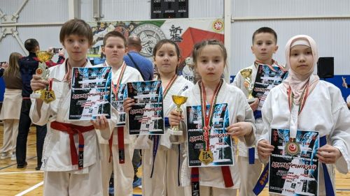 Кукмаралылар киокусинкай каратэ буенча Татарстан Чемпионаты һәм беренчелегендә катнашты