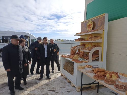 Кукмарага Бөтенроссия татар эшмәкәрләре  килде
