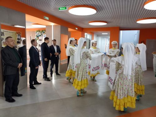 Кукмарага Бөтенроссия татар эшмәкәрләре  килде