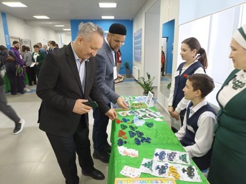 Кукмарага Бөтенроссия татар эшмәкәрләре  килде