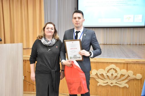 Кукмарада «Иң яхшы җәмәгать тәрбиячесе»н ачыкладылар