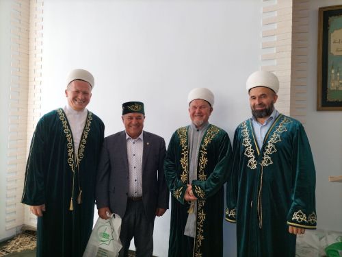 Дини белем, гошер сәдакасы, мөгаллимнәргә аттестация: Кукмараның Үзәк мәчетендә имамнар җыены булып узды