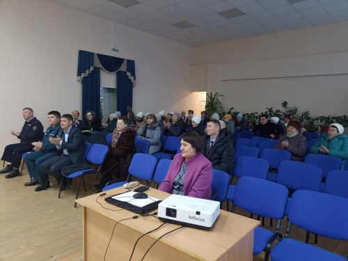 Березняк авыл җирлегендә хисап җыелышы узды