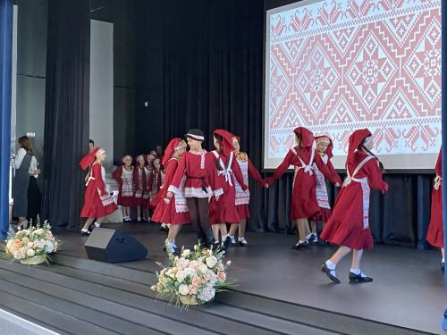 Кукмарада мөгаллимнәр хөрмәтләнде