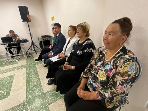 Кукмаралылар Лесхозда урнашкан картлар йортында булдылар