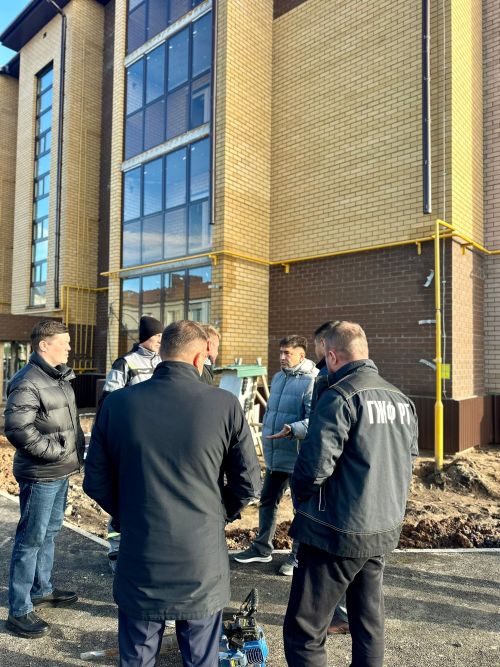 Глава Кукморского района Сергей Димитриев ознакомился с ходом строительных и ремонтных работ