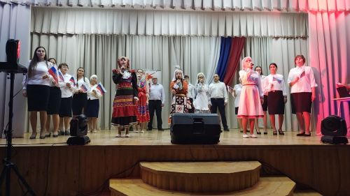 «За СВОих» фестивале: Березняк мәдәният йортында өч җирлек көч сынашты