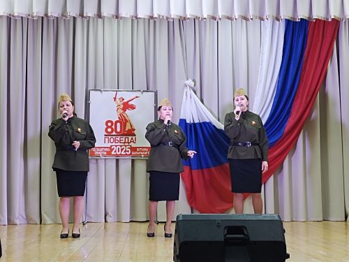 «За СВОих» фестивале: Березняк мәдәният йортында өч җирлек көч сынашты