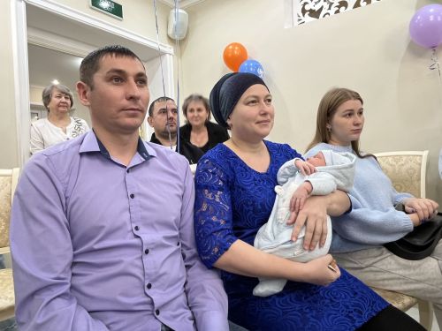 Әни булу бәхете: Кукмара никахлашу сараенда матур чара