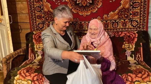 «Из таких людей можно делать гвозди»: 90-летняя Салима Ахметзянова из Кукморского района — пример несгибаемой силы духа