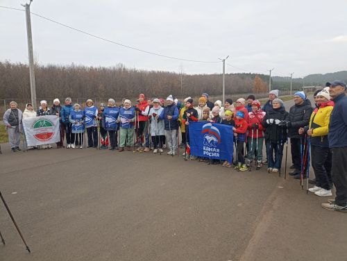 На Кукморской горнолыжной базе открыли клуб любителей скандинавской ходьбы