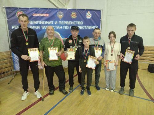 Чистайда узган армрестлинг буенча Татарстан Чемпионатыннан кукмаралылар призлы урыннар белән кайтты