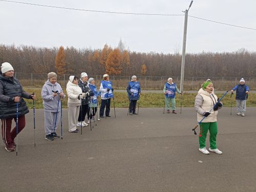 На Кукморской горнолыжной базе открыли клуб любителей скандинавской ходьбы