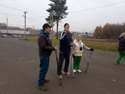 На Кукморской горнолыжной базе открыли клуб любителей скандинавской ходьбы
