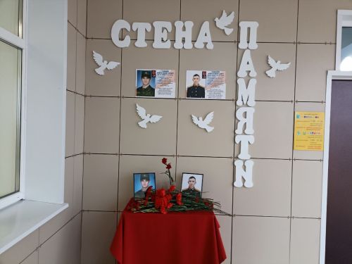 Кукмараның «Кыңгырау» бакчасында Геройлар исеме мәңгеләштерелде