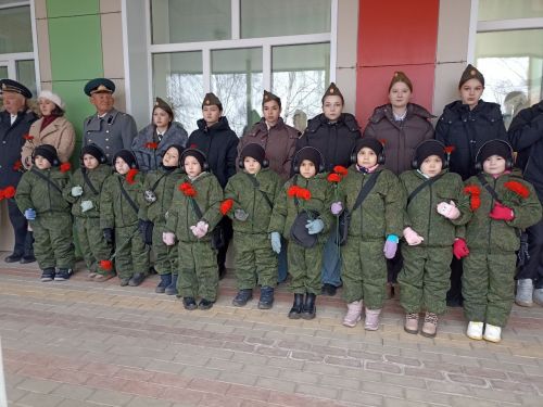 Кукмараның «Кыңгырау» бакчасында Геройлар исеме мәңгеләштерелде